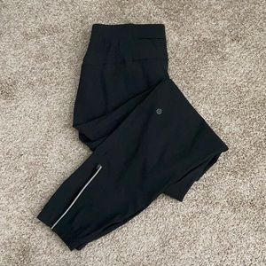 Lululemon Men’s Charcoal Medium Surge Jogger